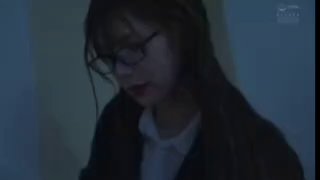 淫水超多的小年轻妈妈：娃儿放娘家了，老公外出打工，自己在家直播捞金，骚水多多，肉棒抽插，流太多淫浆液了！第03集